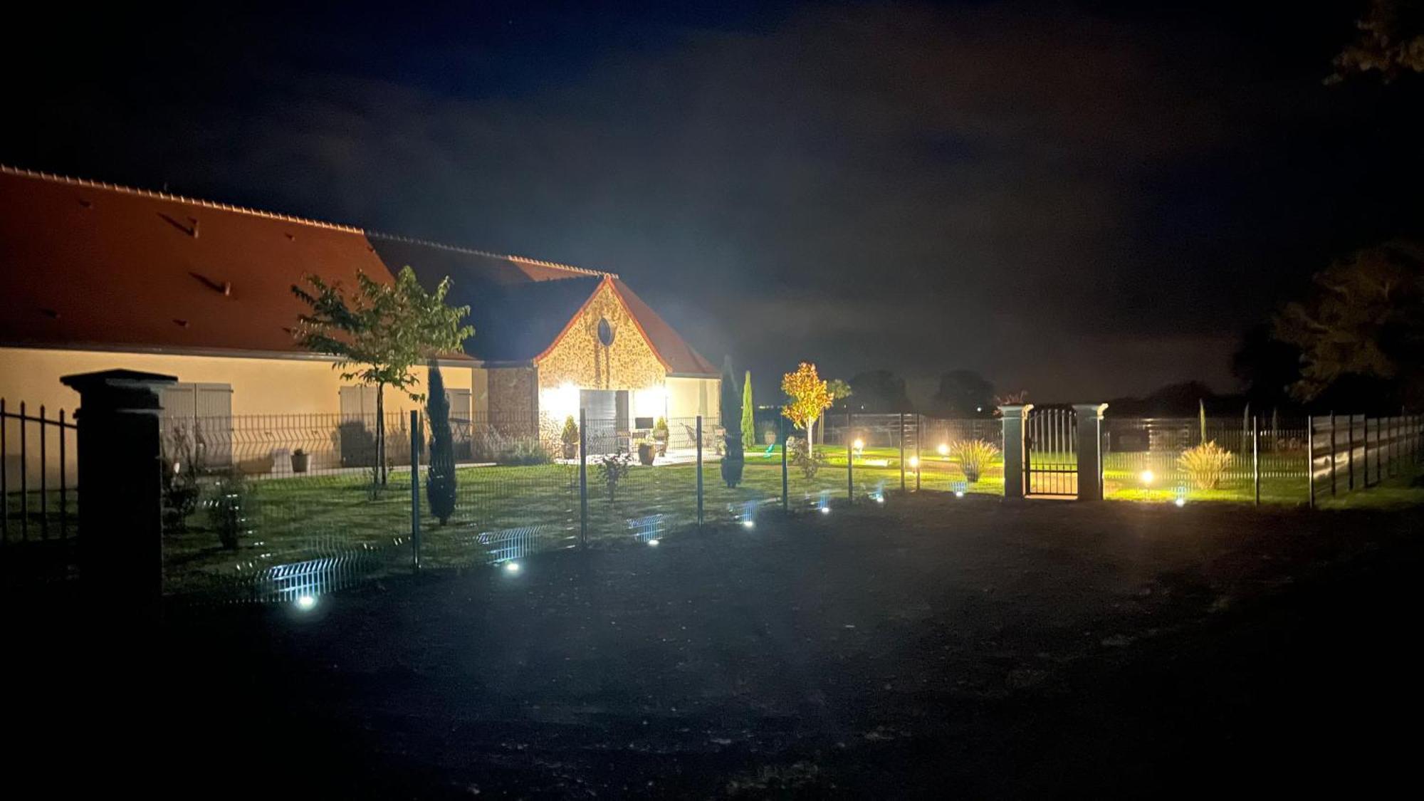 Aux 3 Forets Bizeneuille Zewnętrze zdjęcie